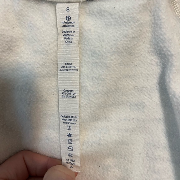 Size 8 Lululemon Scuba Full-Zip Hoodie - Picture 9 of 9